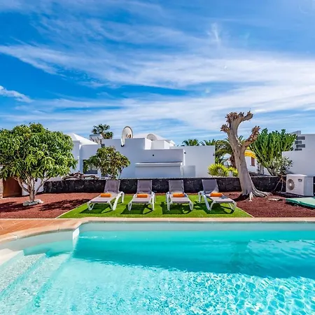 Elly By * Playa Blanca (Lanzarote)